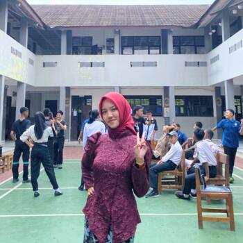 Babysitter di Kota Tangerang: Rahma