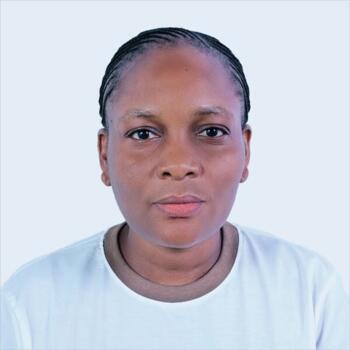 Nanny in Dubai: Sharz