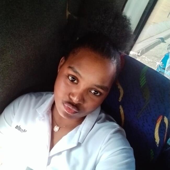 Babysitter in Alberton: Lucia