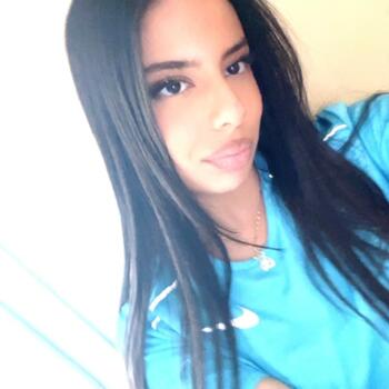 Babysitter in Chilly-Mazarin: Yasmine