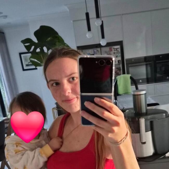 Babysitter in Rockingham: Grace