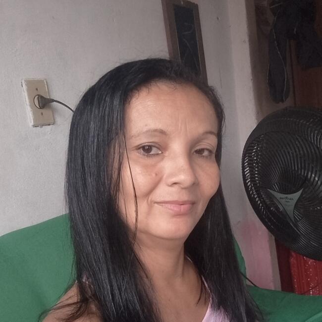 Babysitter in São Luís: Jonilde