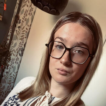 Nounou à Divion: Lou-ann