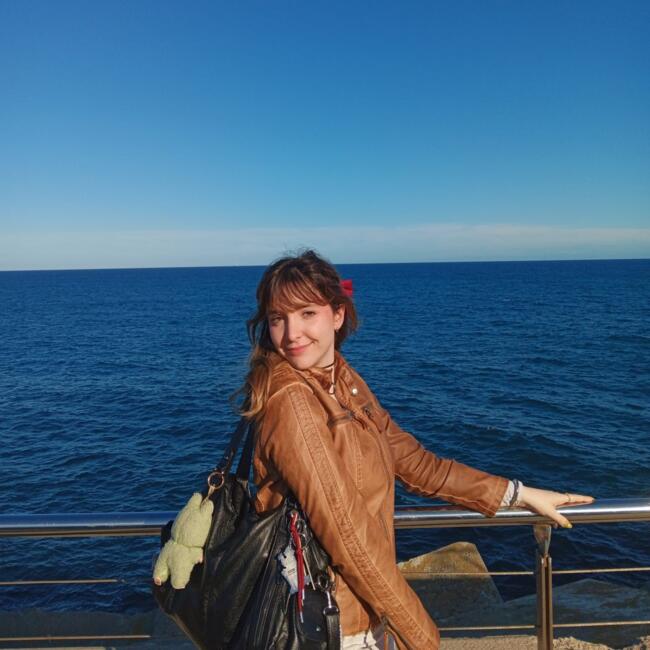 Babysitter in Sant Vicenç dels Horts: Sara