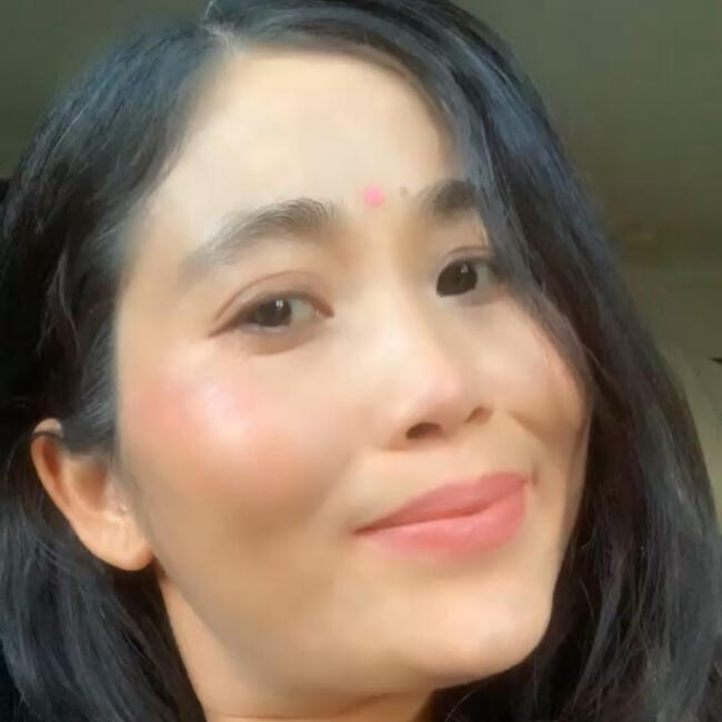 Babysitter in Hobart: Riya