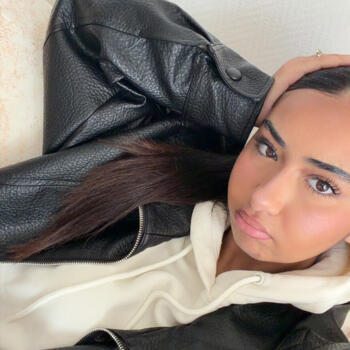 Babysitter in Sarcelles: Melissa