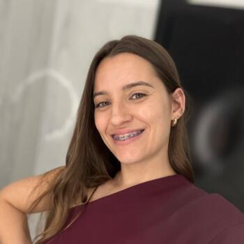 Babysitter Funchal: Ana