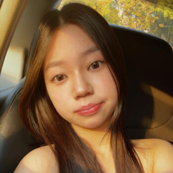 位于Singapore Island的临时保姆: Chloe