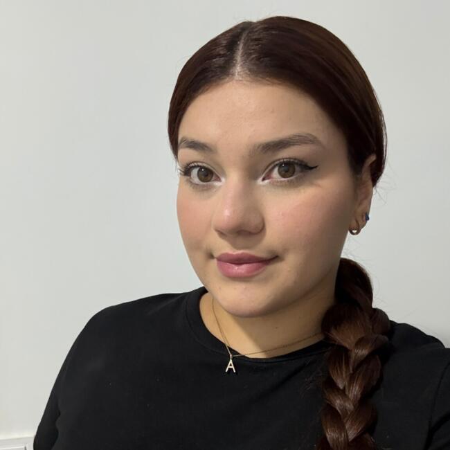 Canguro en Coslada: Ayleen