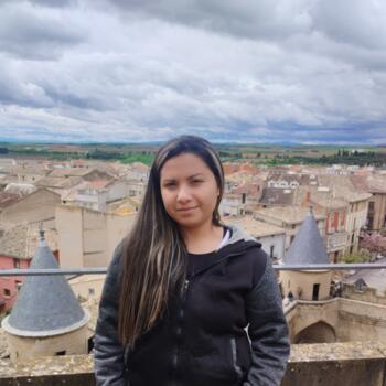 Babysitter in Pamplona: Erika Palacios