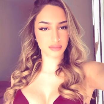 Babysitter a Montreux: Anjesa