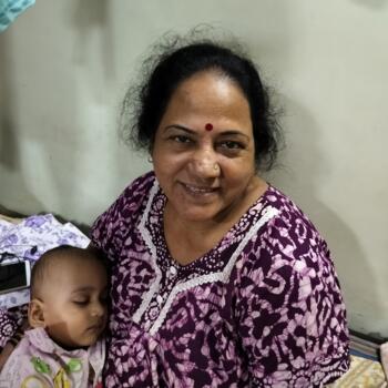 Babysitting job in Mumbai: babysitting job Aishwarya