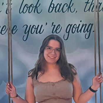 Baby-sitter in Lévis: Sara-Maude