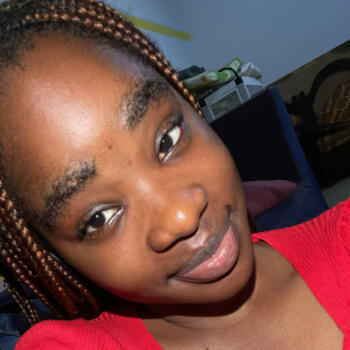 Babysitter in Abidjan: Eunice