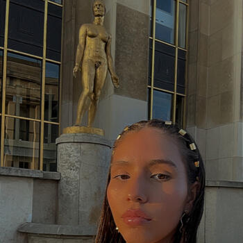 Babysitter in Paris: Yulieth