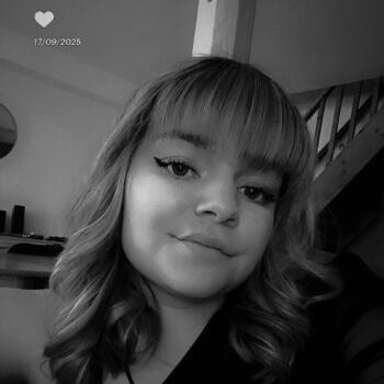 Babysitter in Savigny-en-Sancerre: Manon