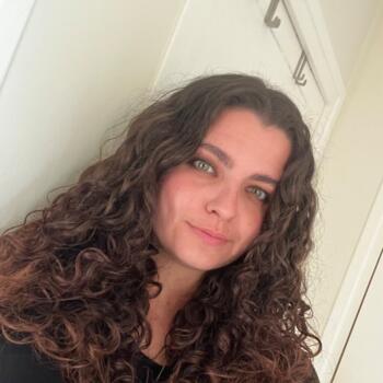 Babysitter in Saint-Martin-d'Hères: Lila