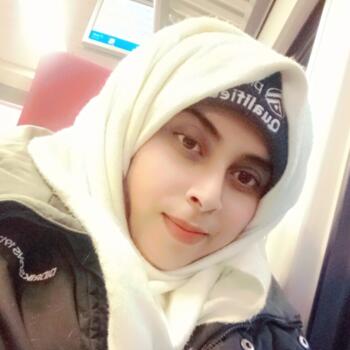 Babysitter in Helsinki: Zainab