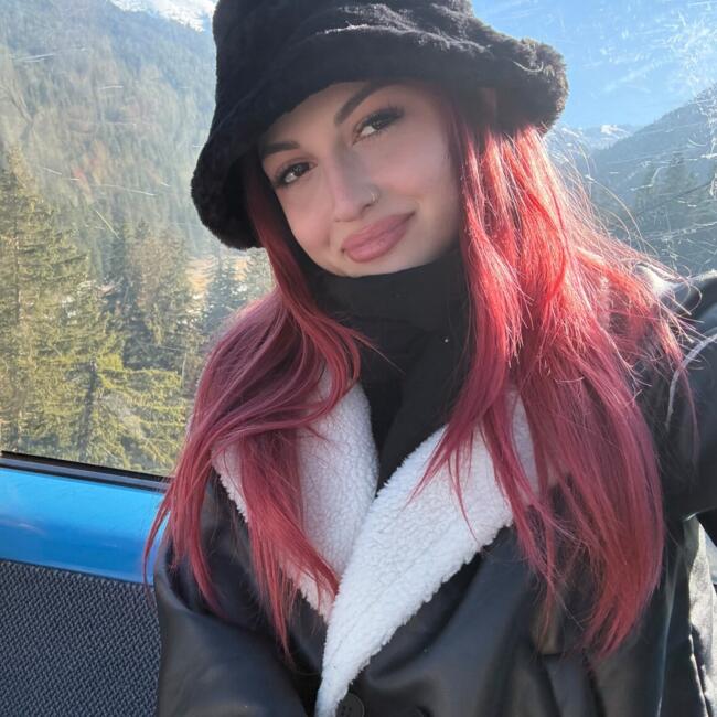 Babysitter στην περιοχή Πειραιάς: Σοφία