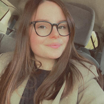 Babysitter in Sotteville-lès-Rouen: Agnès