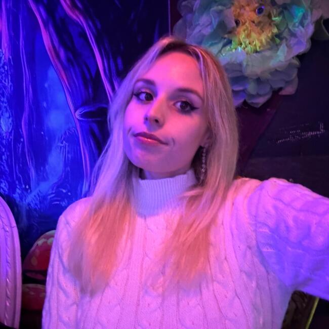 Babysitter in Calcinate: Jessika