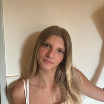 Babysitter in Besançon: Loane