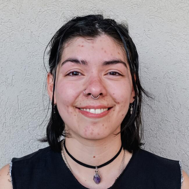 Babysitter in Beccar: Laura Ailen