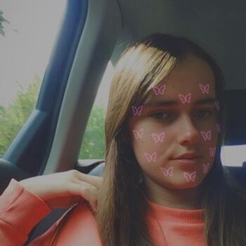 Babysitter in Andard: Capucine