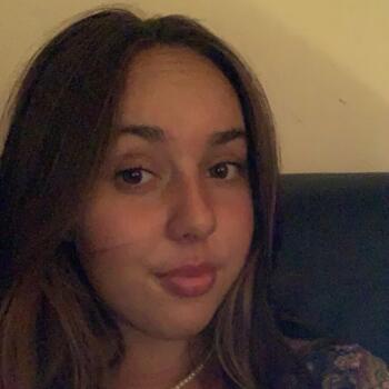 Baby-sitter Lons-le-Saunier: Emilie