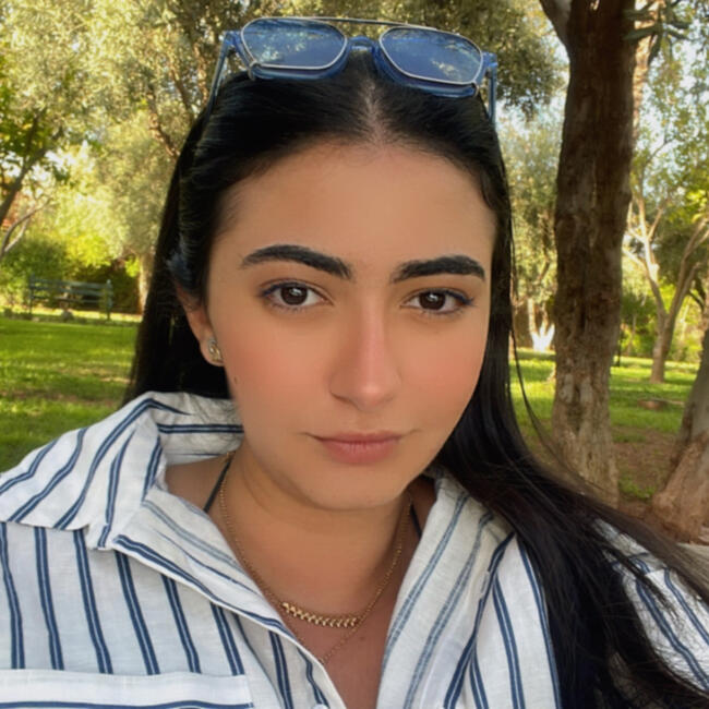 Babysitter in Frankfurt am Main: Aya