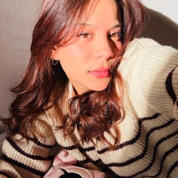 Babysitter in Peniche: Krysteen Intriago