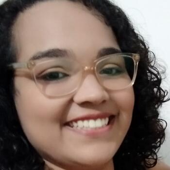 Babá em Rio de Janeiro: DÁILLA LÚCIA DE OLIVEIRA MENDE