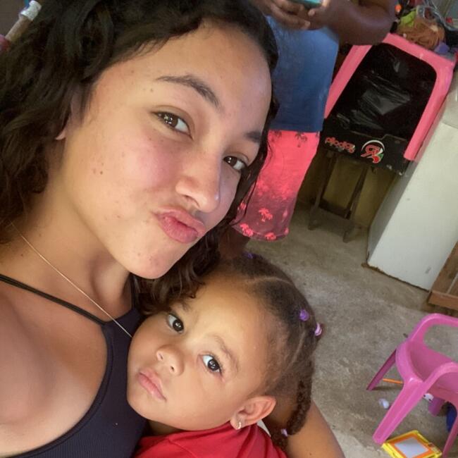 Babysitter in Muriaé: Mariana