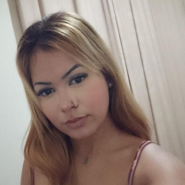 Babysitter in Atibaia: Evelyn