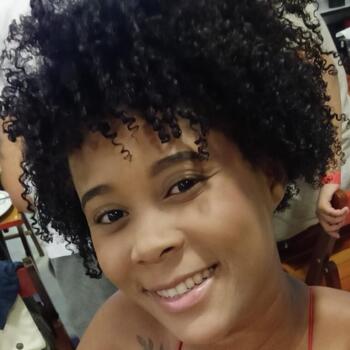 Babá em Vila Velha: Aline