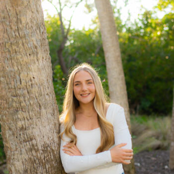Babysitter in Osprey: Alexis