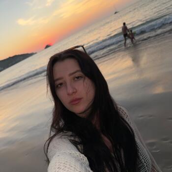 Babysitter in Oradea: Bianca