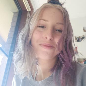 Babysitter Bonny Hills: Nella Cook