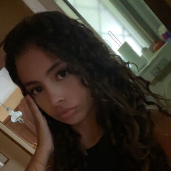 Babysitter in Frontignan: Cerise