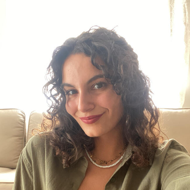 Babysitter στην περιοχή Θεσσαλονίκη: Αλικη