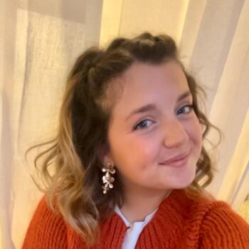 Niñera en Évian-les-Bains: Lou-Anna