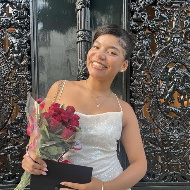 Babysitter in Diemen: Esther