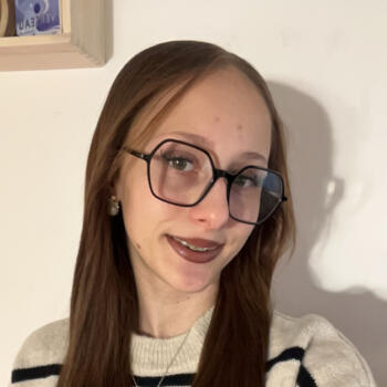 Babysitter in Toerkonje: Livia