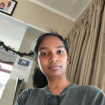 Babysitter in Hamilton: UDARA NIMARSHANI SENARATHNA