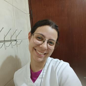 Babysitter in Jundiaí: Raissa
