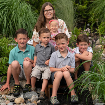 Babysitter Central Coast: Antonia