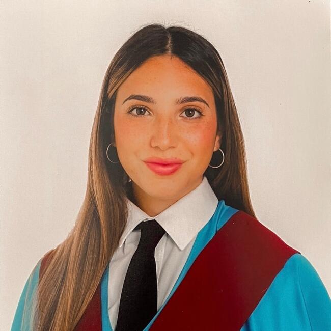Niñera en Torremolinos: Julia