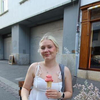 Babysitter in Basel: Sanni