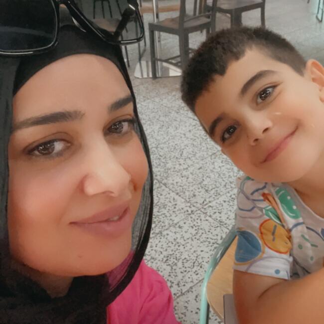 وظيفة جليسة أطفال في دبي: Fatima