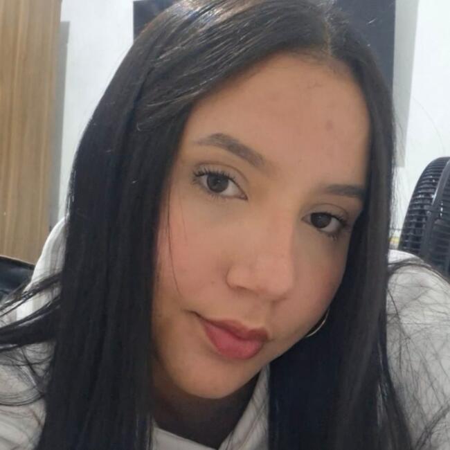 Babysitter in Guarulhos: Fabiola